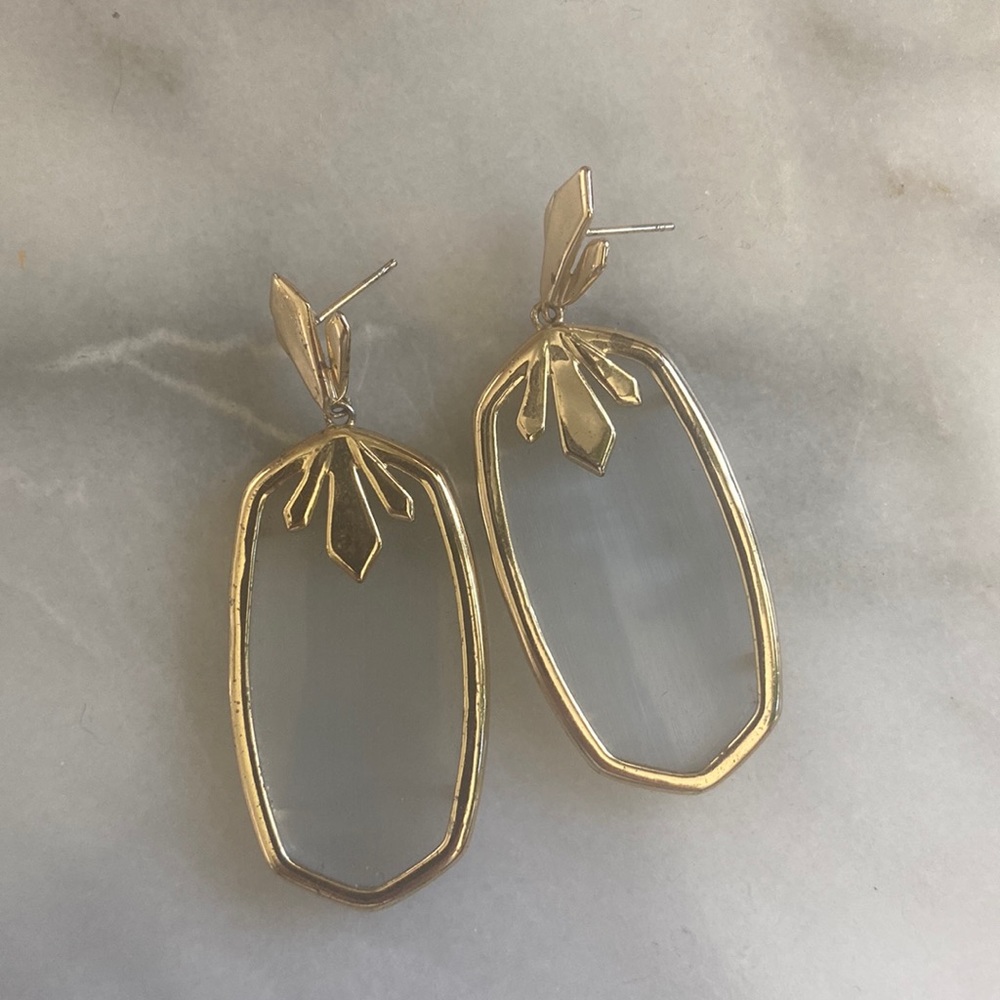 Kendra Scott Grey stone & gold earrings